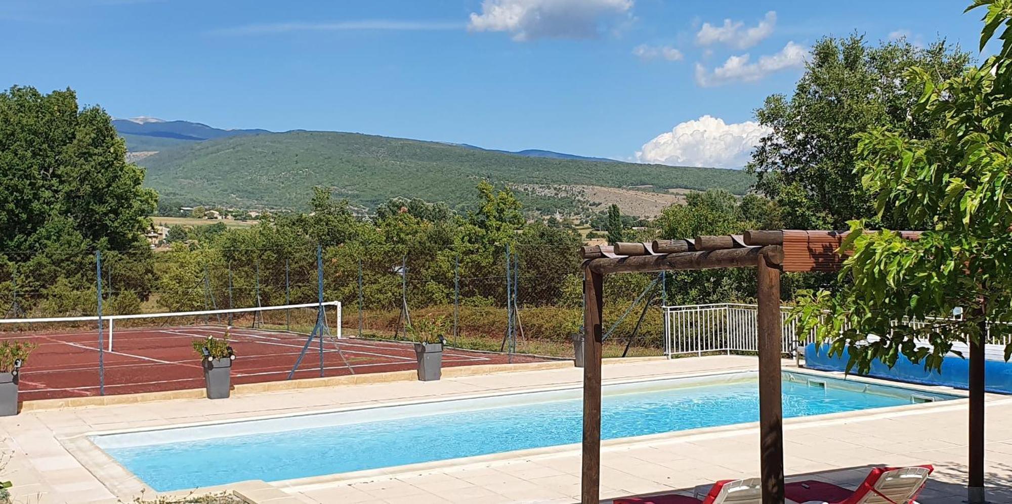 Villa Mas Provencal Avec Piscine Et Tennis *