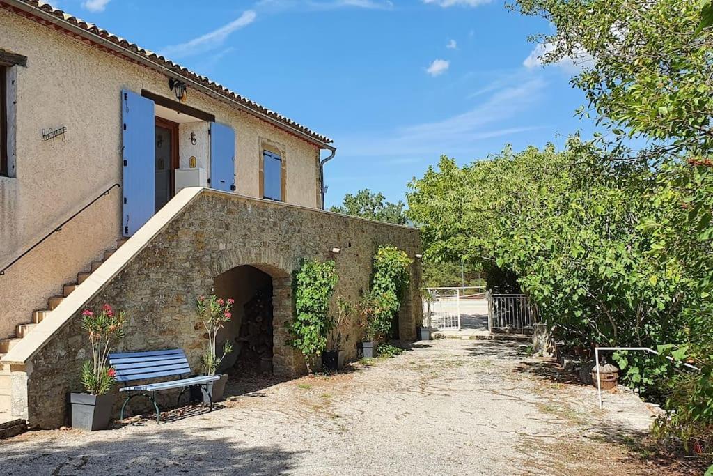 Mas Provencal Avec Piscine Et Tennis Villa *